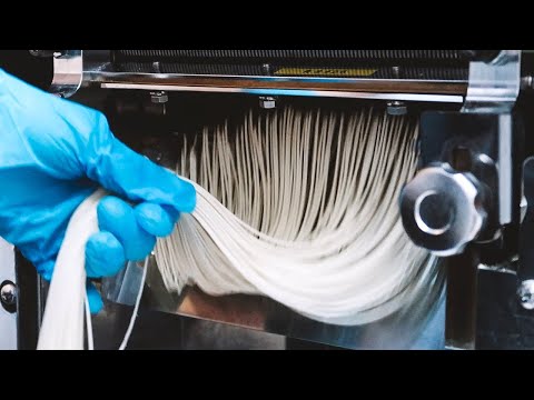 How to make ramen noodles with an industrial machine - Japanese food (no talking)